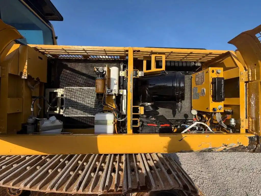 Caterpillar 330c LNME