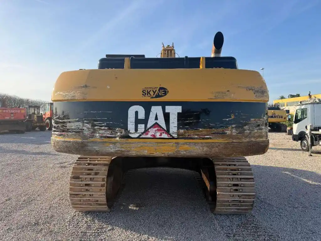 Caterpillar 330c LNME